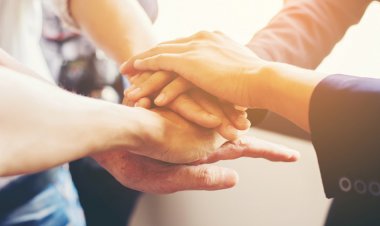 Contratar agência de marketing ou montar uma equipe interna? O que é mais viável?