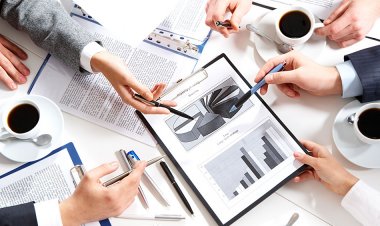 O que você deve cobrar da sua agência de marketing digital?